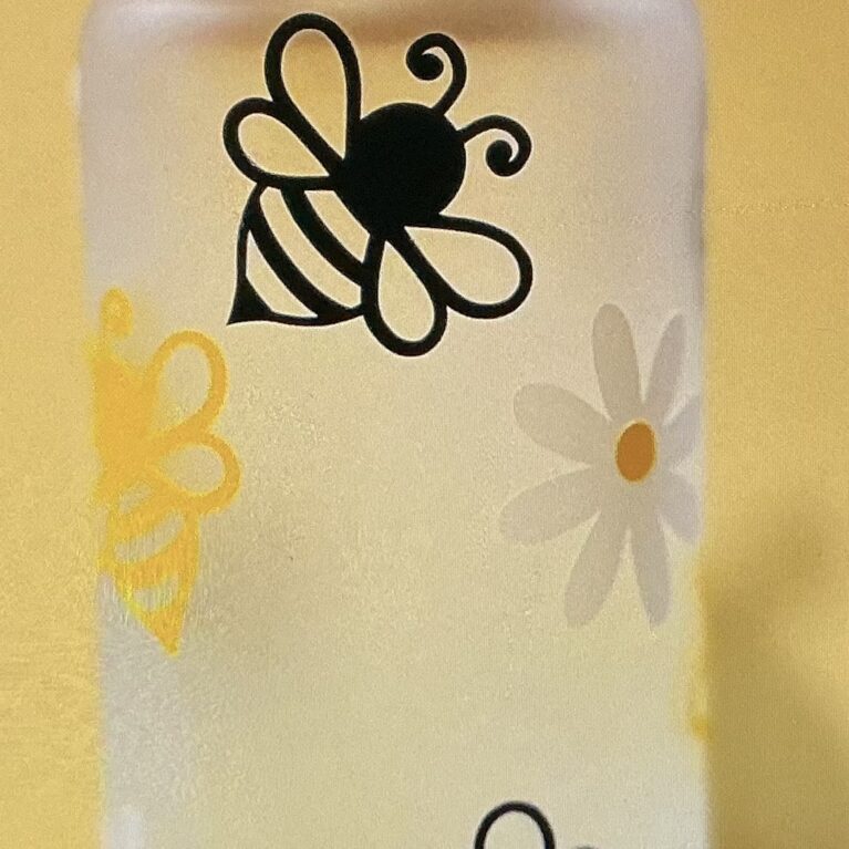 Bee cup SHIPPING INCLUDED WITH PRICE