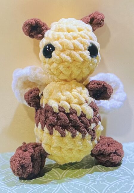 Crochet bee SHIPPING INCLUDED IN PRICE